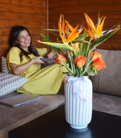 Petal Perch Vase