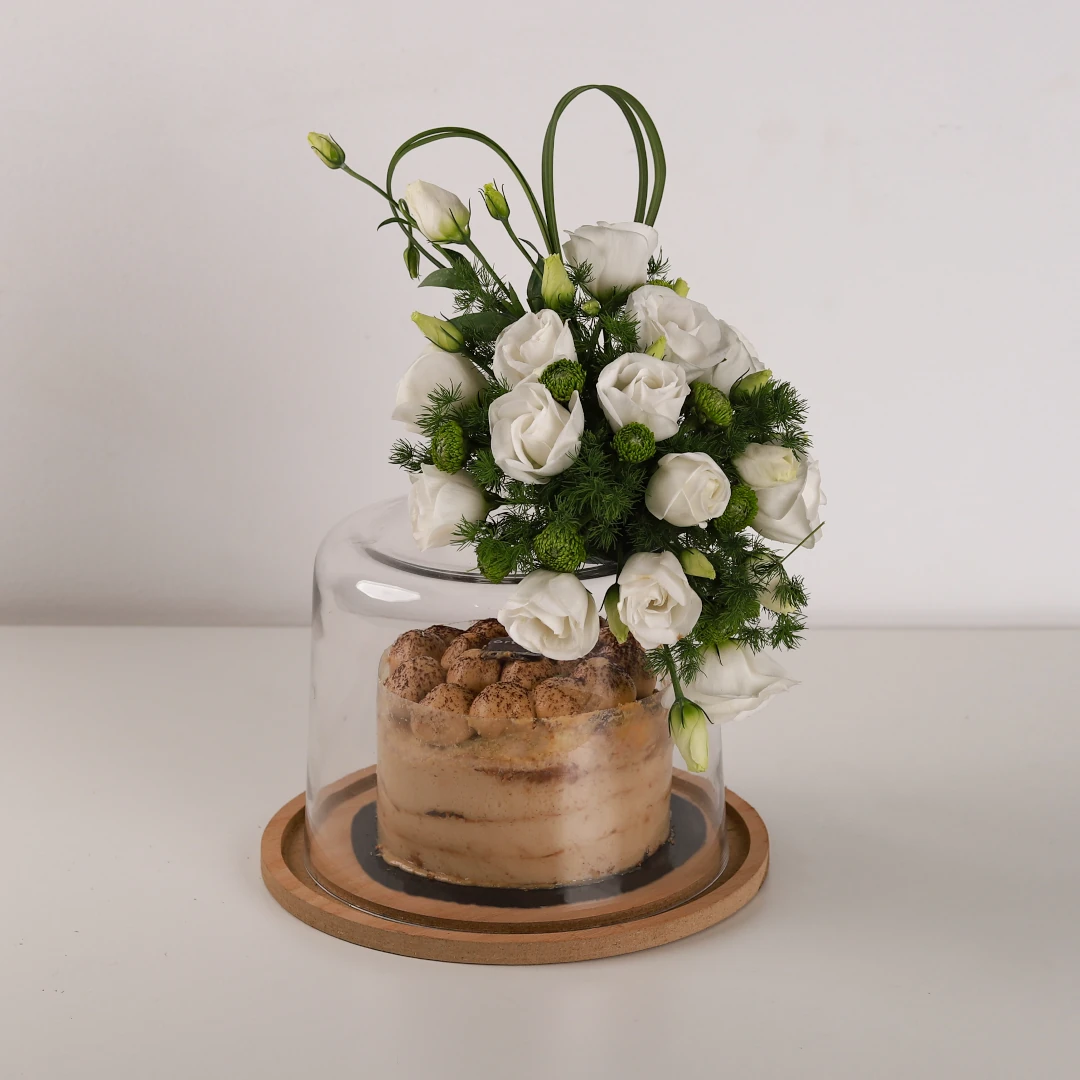Tiramisu Petal Harmony Vase Tiramisu Petal Harmony Vase