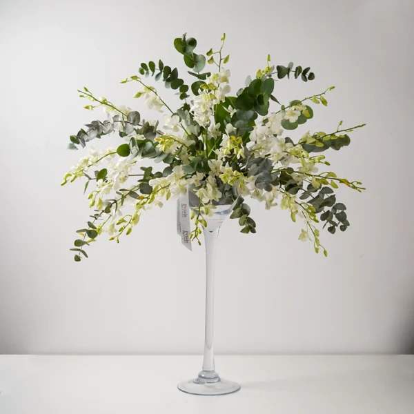 The White Silhouette Flower Vase