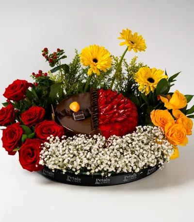 Day & Night Delight Flower Arrangement